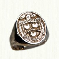 14kt yellow gold family crest signet ring